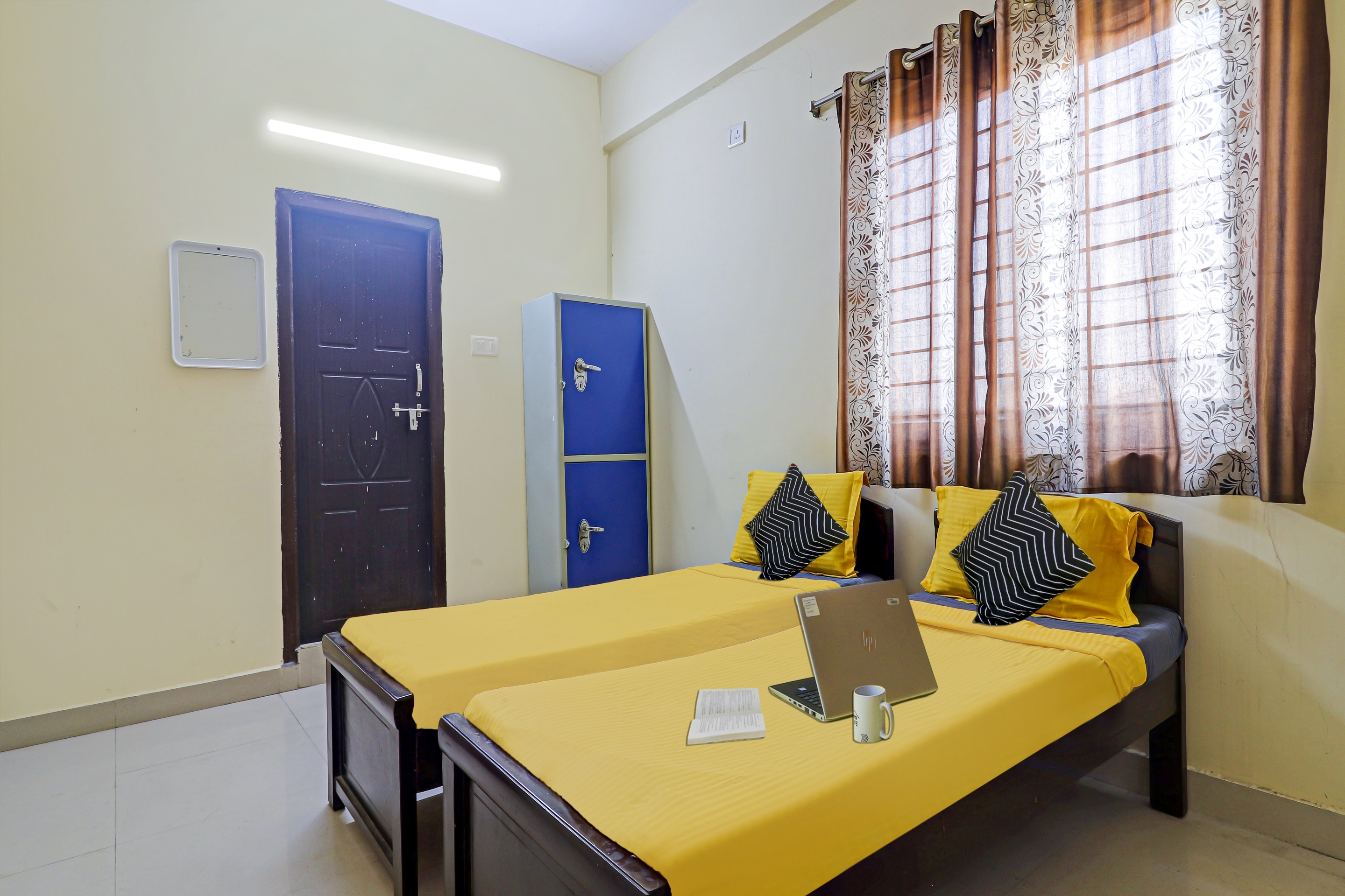 PG in HYD1428 Madhapur 10 min Walking from Hitech City Metro Nearby