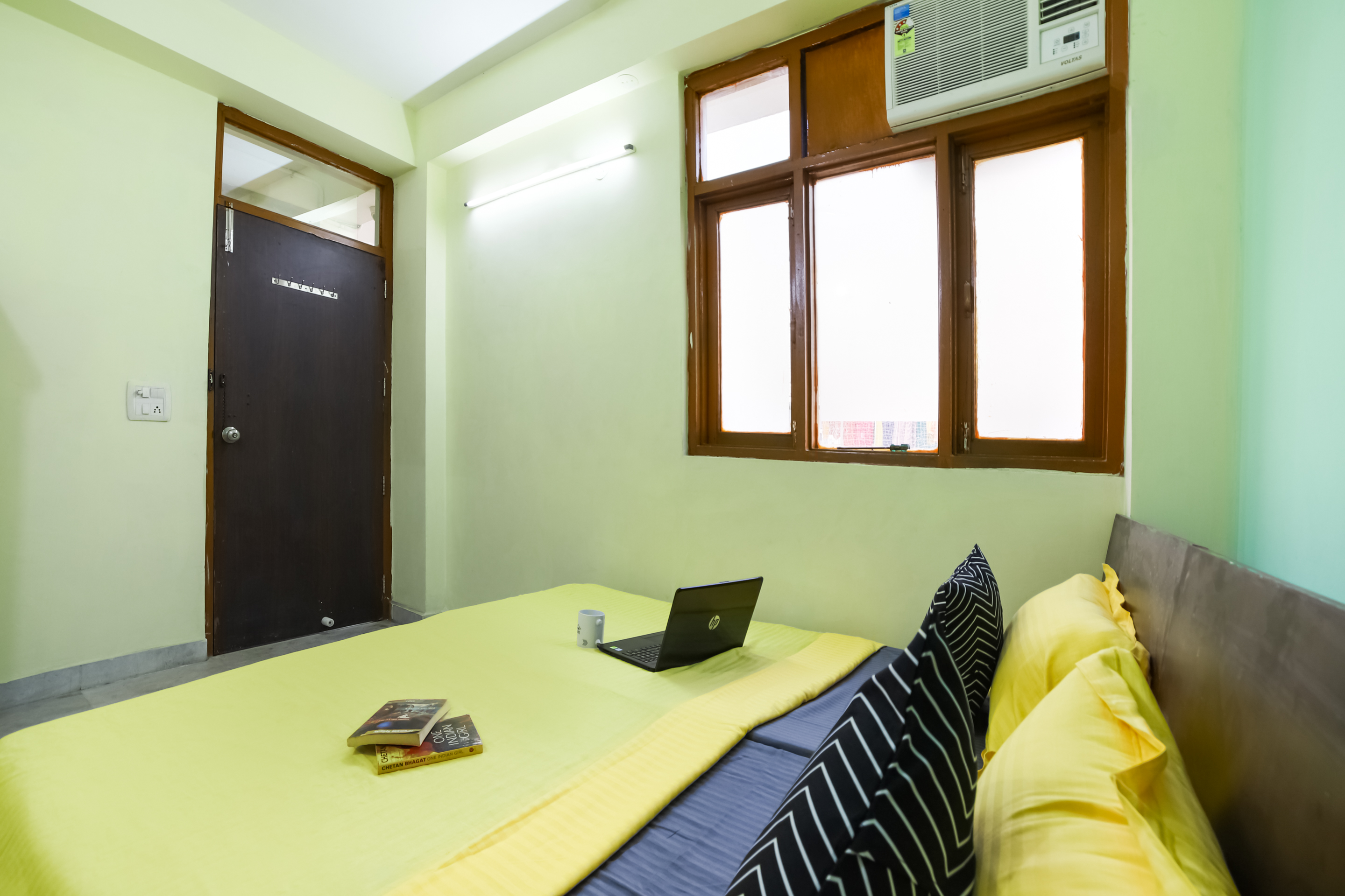 PG near Laxmi Nagar Metro Delhi, Rent Private/Shared Rooms at PG Price